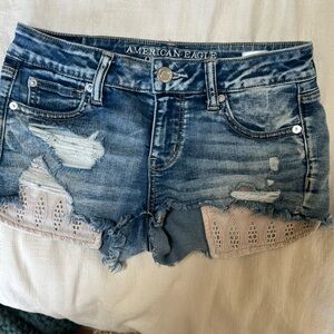 American eagle super stretch shortie shorts